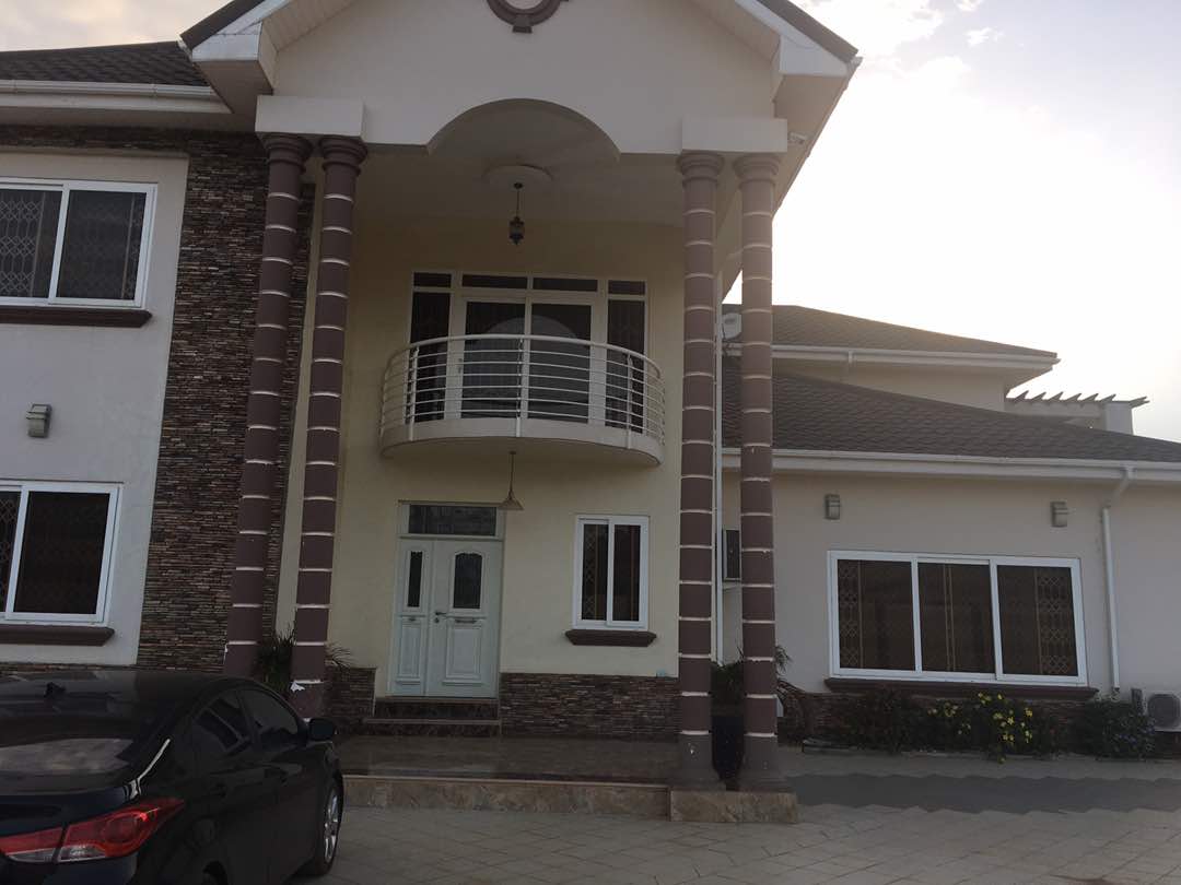 Unfurnished 5 Bedroom House for Sale 