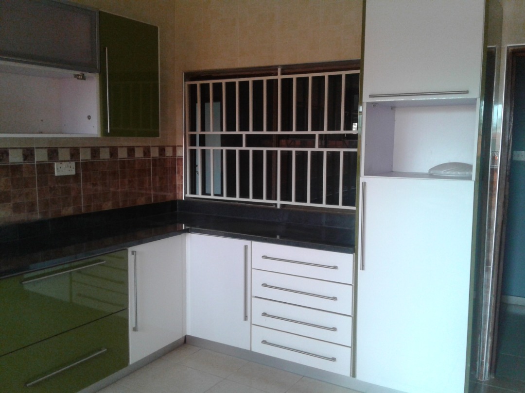 Unfurnished 5 Bedroom House at Lashibi