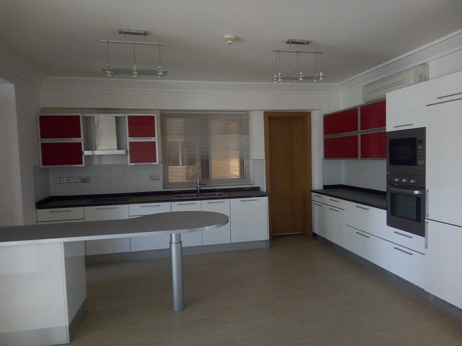 4 Bedroom Apartment for Rent at East Cantonment