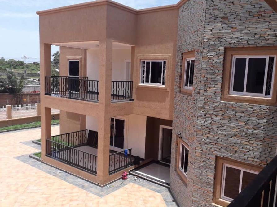  4 Bedroom Unfurnished House for Sale