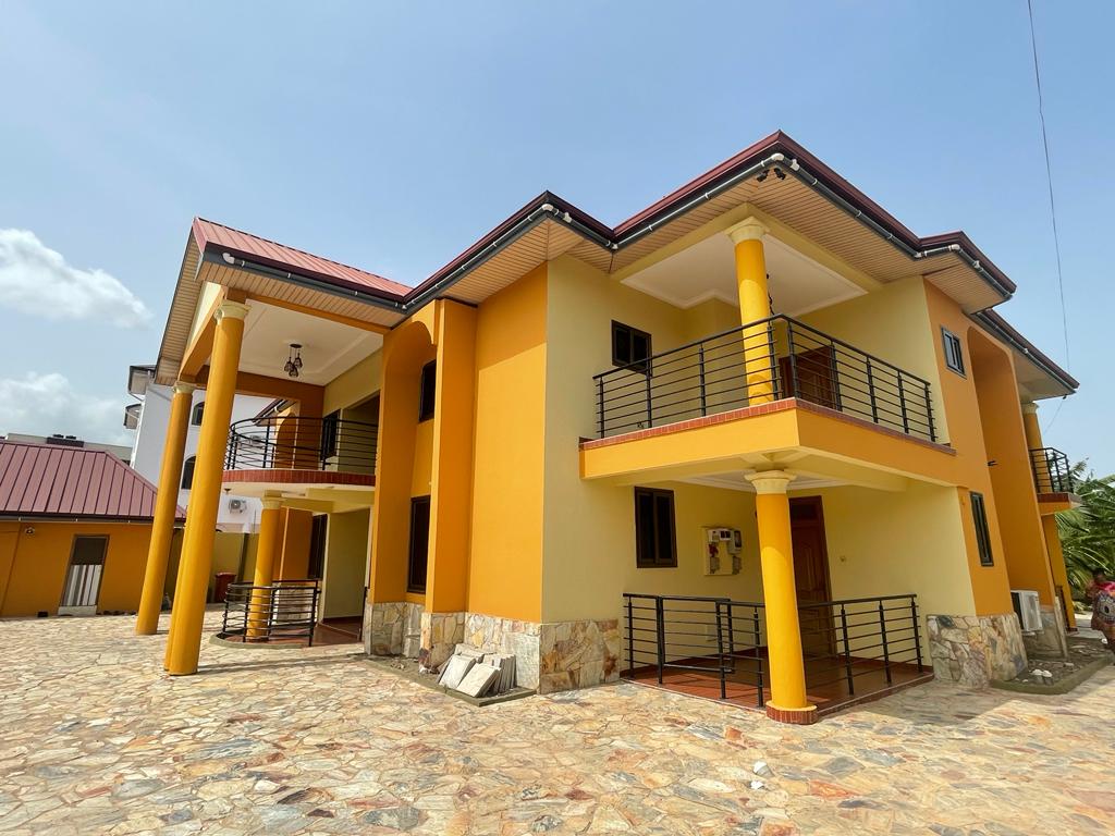 2 Bedroom Unfurnished Apartment in East Legon